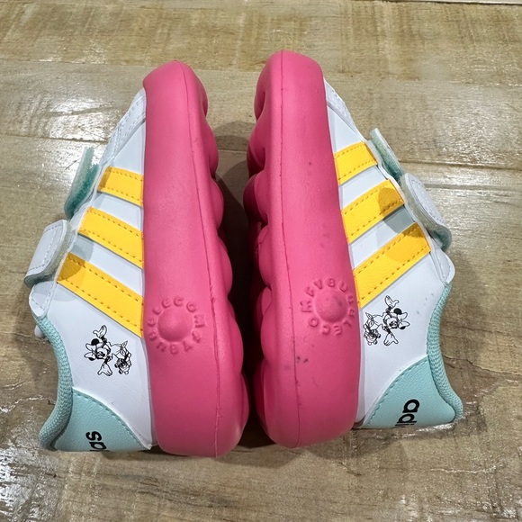 Adidas x disney baby girls kids Minnie Mouse Grandcourt Sneaker tennis shoes - Picture 10 of 15